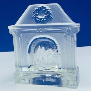 Host Pick Nybro Sweden Frosted Glass Christmas Fireplace